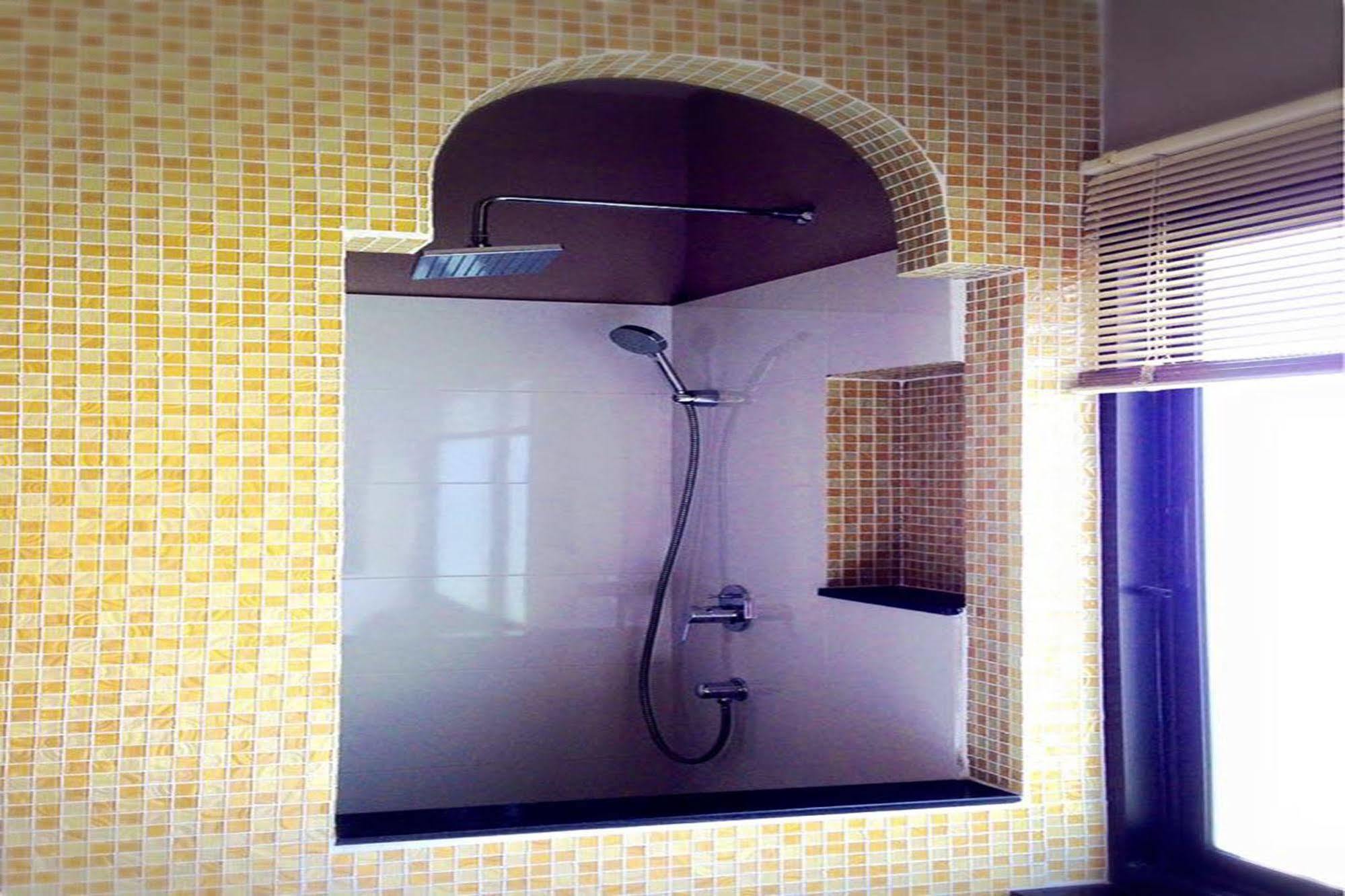 Hotel Mulberry House Pak Thong Chai Exterior foto